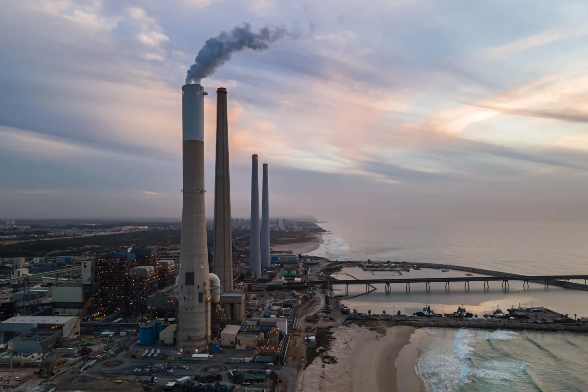 Dioxyde de soufre (SO2) : sources, seuils et zones à risque